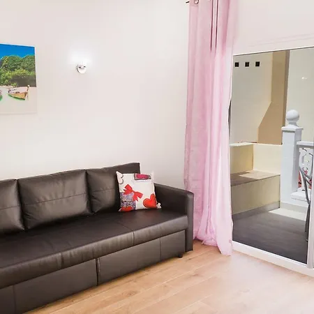 Mareverde Apartment