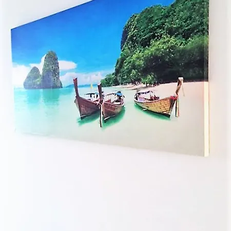 玛瑞菲尔德公寓 * 阿德耶